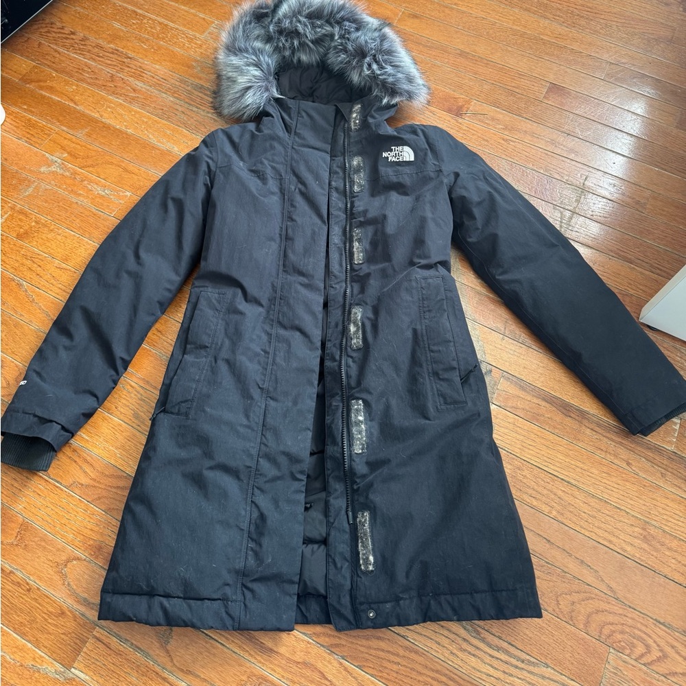 The North Face Women's Black Parka Coat